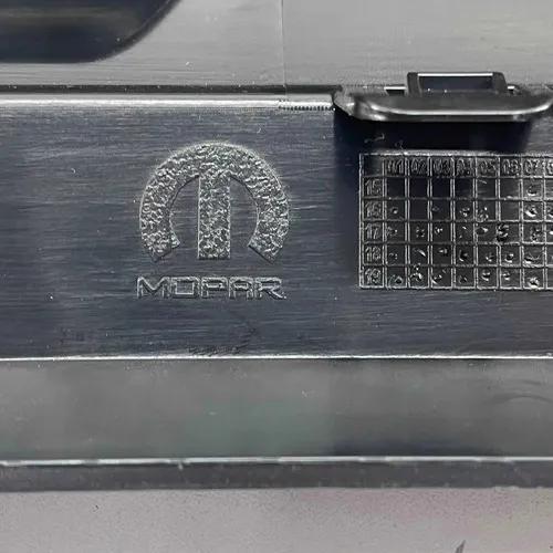 Grade Radiador Fiat Mobi 2016 17 18 19 2020 Original Preto Fosco - Imagem 6