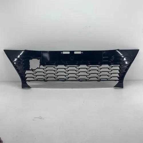 Grade Inferior Parachoque Yaris 18-21 Black Piano Original Preto Brilhante - Imagem 3