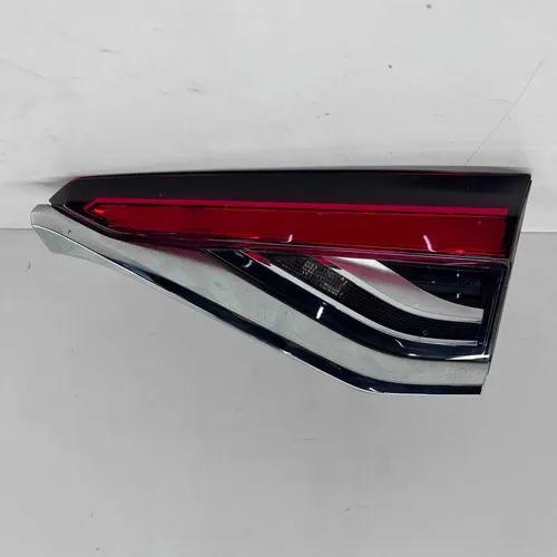 Lanterna Tampa Mala Toyota Corolla 2020 21 22 24 25 Direito Direito/passageiro Vermelho - Imagem 2