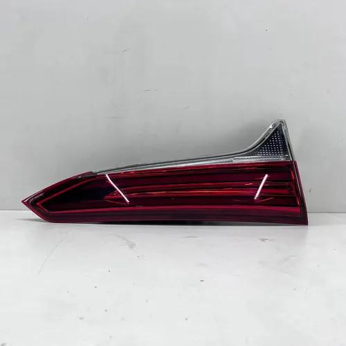 Lanterna Mala Toyota Hilux Sw4 2016 17 18 19 20 Esquerdo Esquerdo/motorista Vermelho - Imagem 2