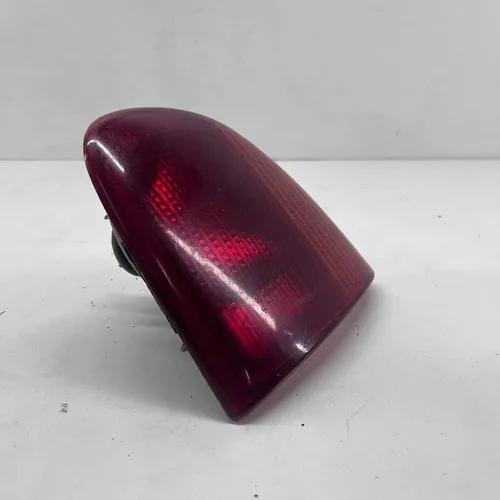 Lanterna Mala Ford Escort 1995 96 97 98 99 00 2002 Direito Direito/passageiro Vermelho - Imagem 3