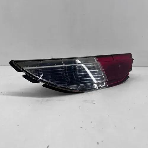 Lanterna Luz Re Fiat Toro Punto 2017 18 19 20 2021 Direito Direito/passageiro Vermelho - Imagem 5