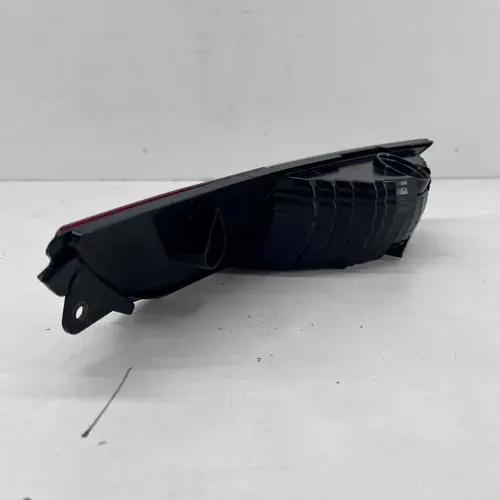 Lanterna Luz Re Fiat Toro Punto 2017 18 19 20 2021 Direito Direito/passageiro Vermelho - Imagem 6