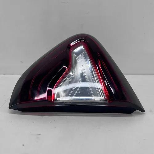 Lanterna Tampa Mala Renault Captur 2017 18 19 20 21 Direito Direito/passageiro Vermelho - Imagem 3