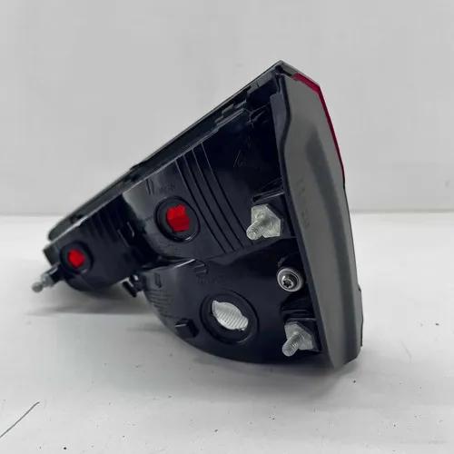 Lanterna Mala Fiat Argo 2017 18 19 20 21 22 23 24 Esquerdo Esquerdo/motorista Vermelho - Imagem 5