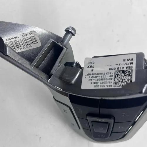 Moldura Volante Comandos De Bordo Nivus Polo T-cross 21 A 26 Prateado Lisa - Imagem 6