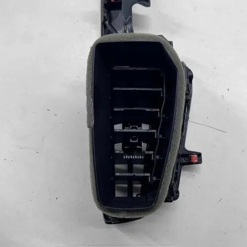 Difusor De Ar Com Moldura Corolla 2020 A 25 Direito Orignal - Imagem 3