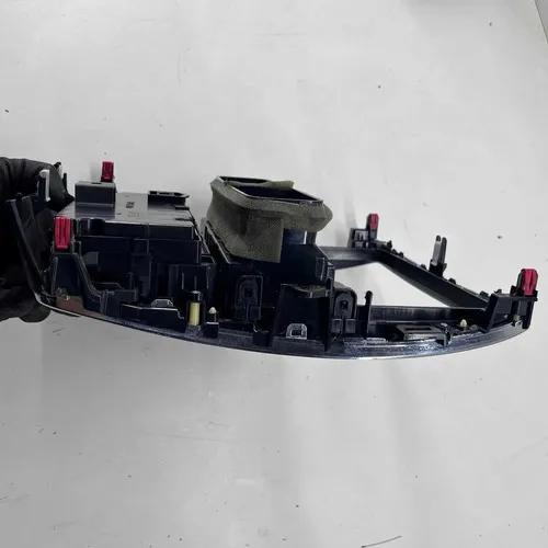 Moldura Comando Ar Difusores Centrais Yaris 18-22 Original - Imagem 5